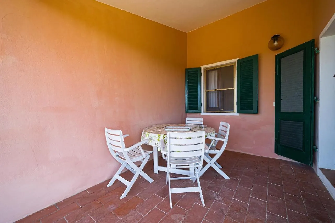 Appartamenti Vista Mare - Goelba Capoliveri  Apartmán